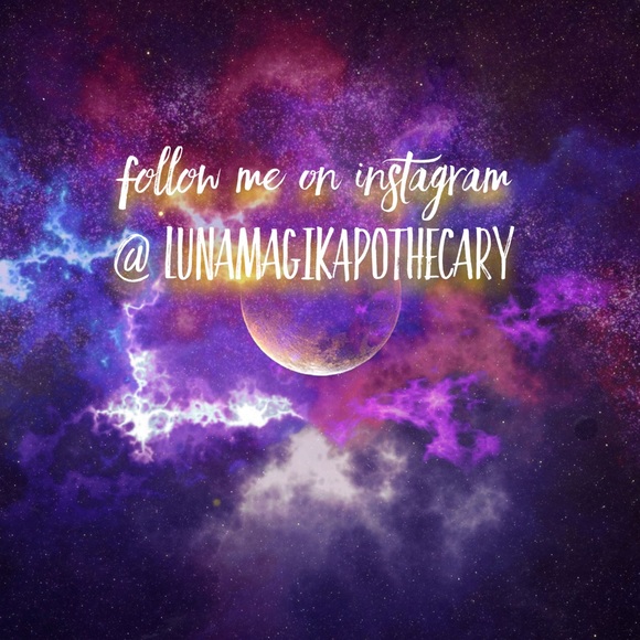 Meet your Posher, Gina - Picture 2 of 2